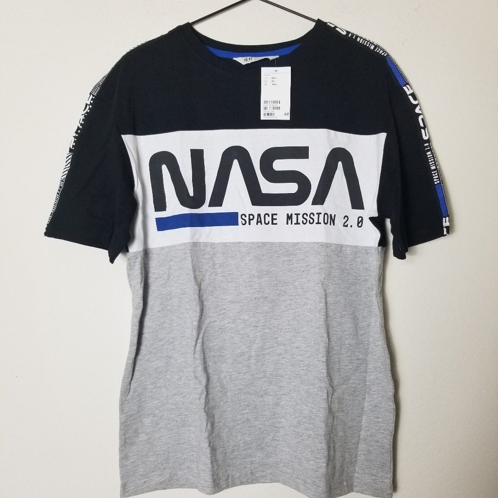 H&M Boys NASA Space Mission 2.0 Printed Colorblock Shirt | Size 20 (XL)